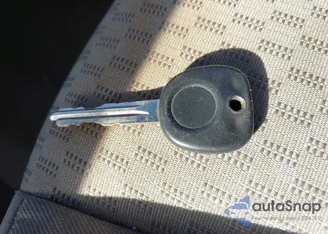 2007 Saturn Ion 2 из США, поврежденный, VIN 1G8AJ55F37Z188704